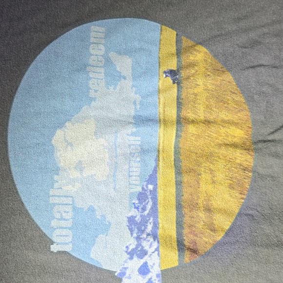 (6) Men's 2X graphic tshirts - Picture 4 of 11